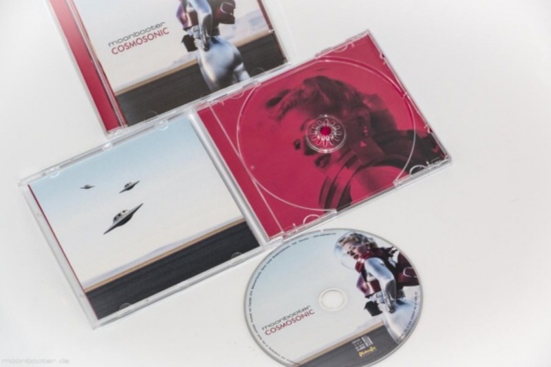 moonbooter - Cosmosonic - Click Image to Close