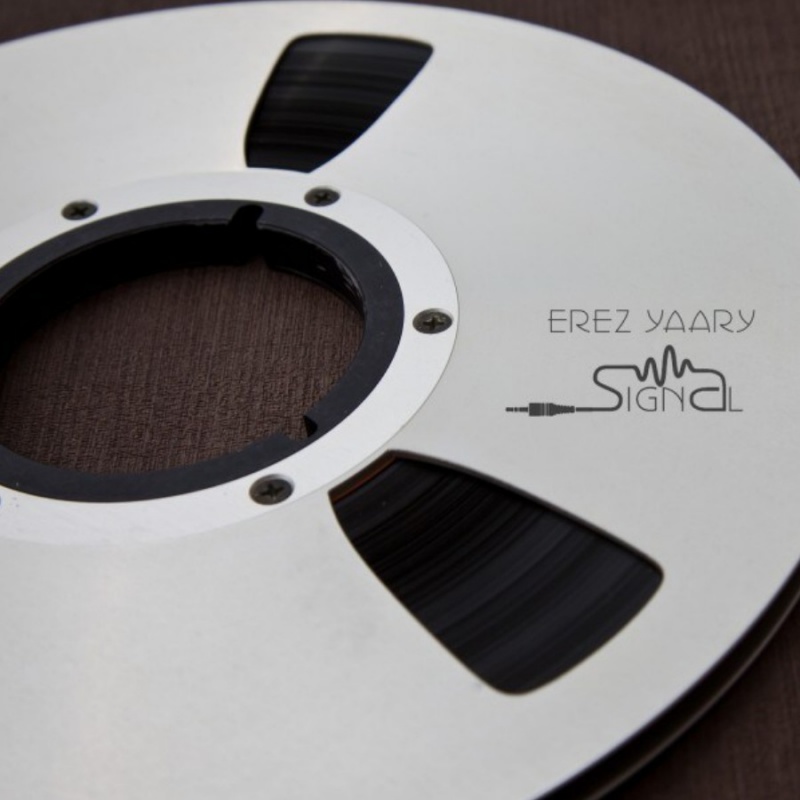 Erez Yaary - Signal - zum Schließen ins Bild klicken
